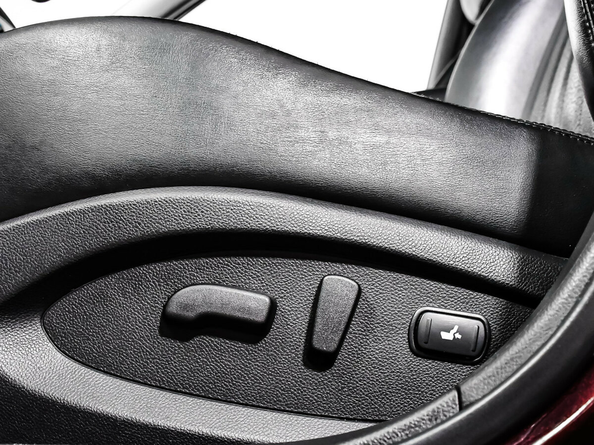 Infiniti QX50 с пробегом — 2015 год. Фото: #10