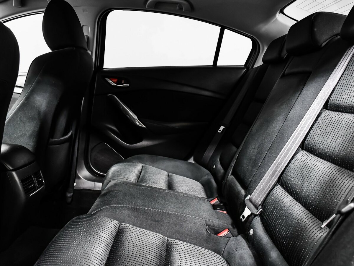 Mazda 6 с пробегом — 2018 год. Фото: #12