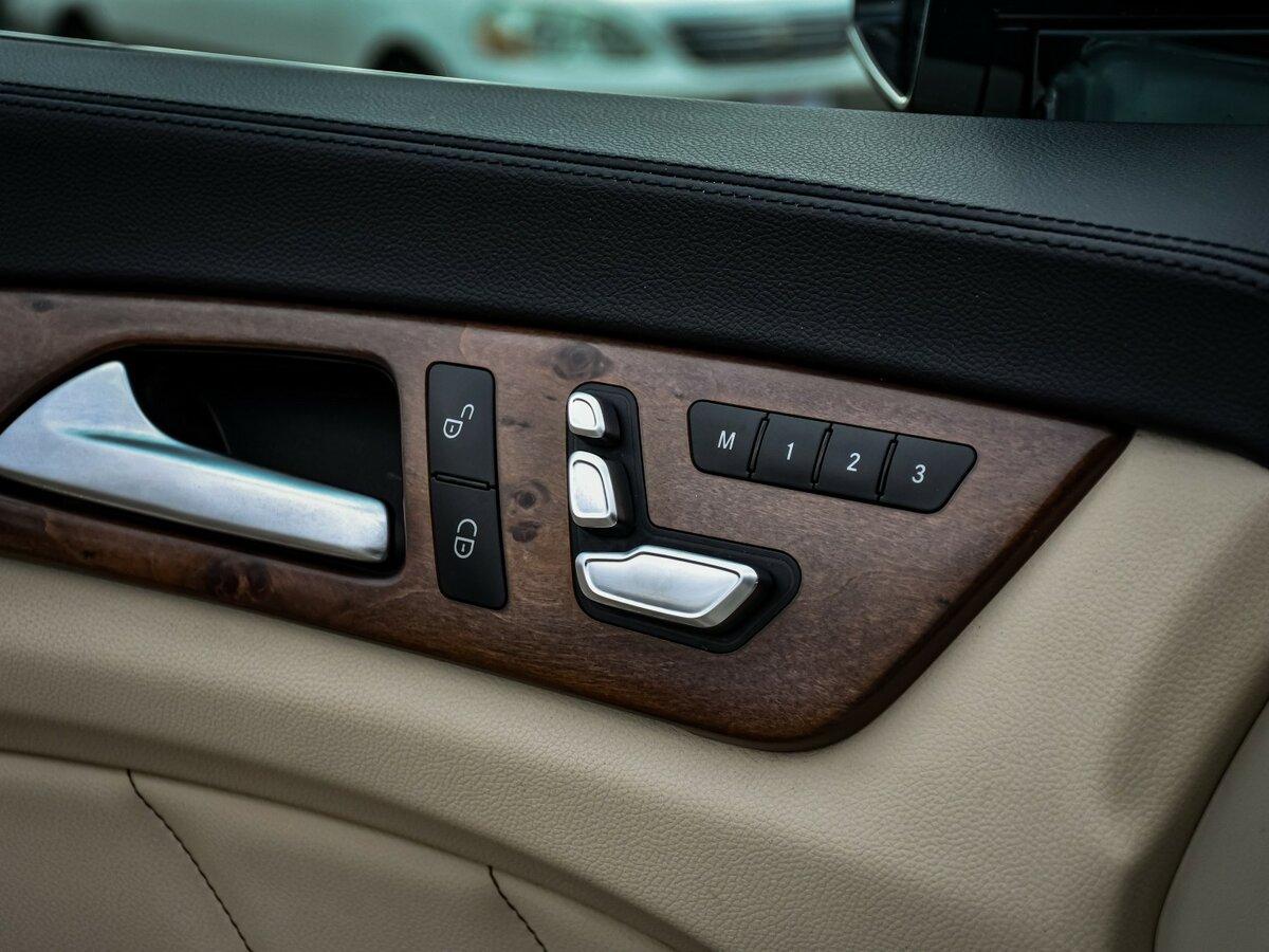 Mercedes-Benz CLS с пробегом — 2016 год. Фото: #15