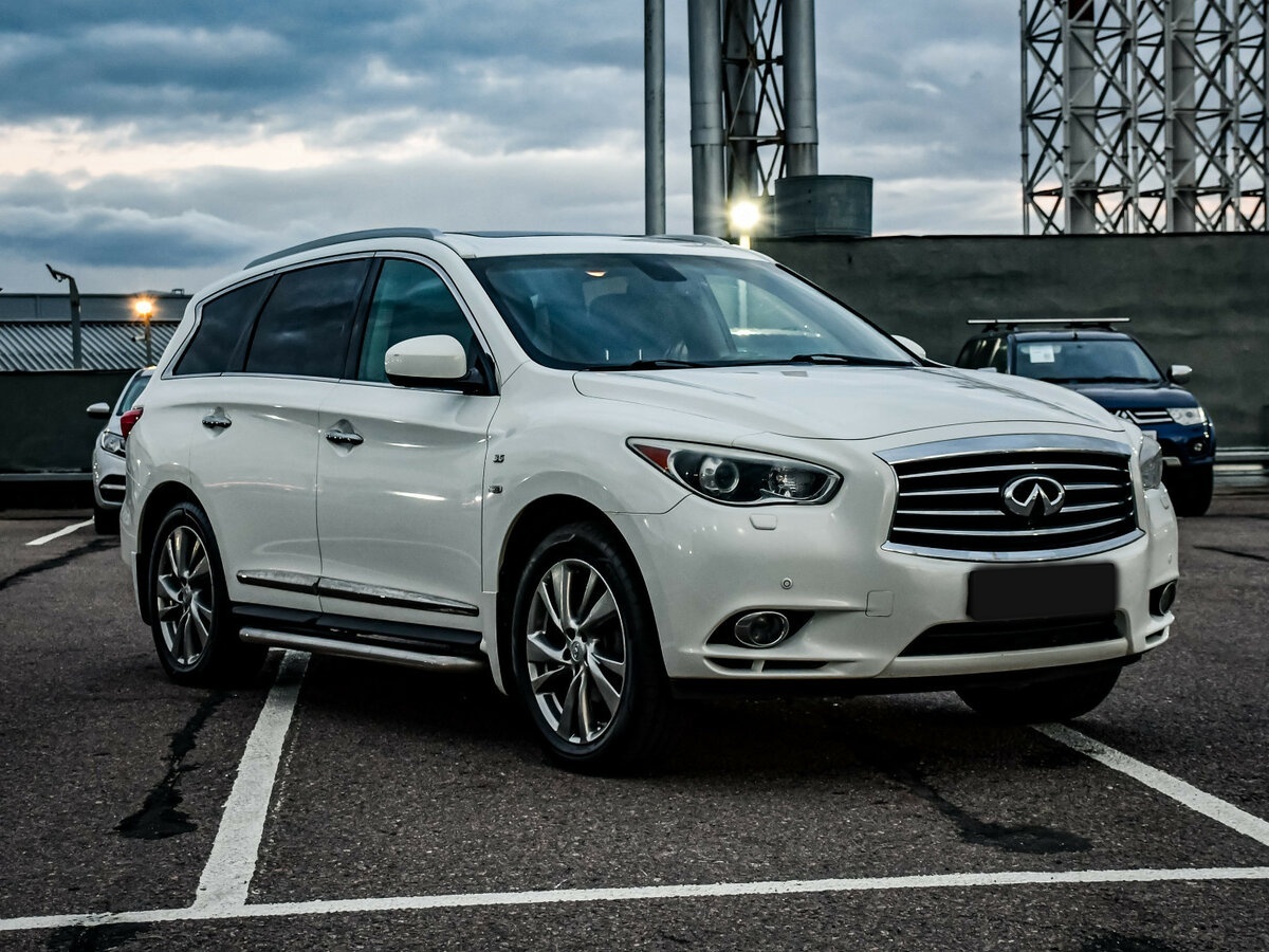 Infiniti QX60 с пробегом — 2014 год. Фото: #2