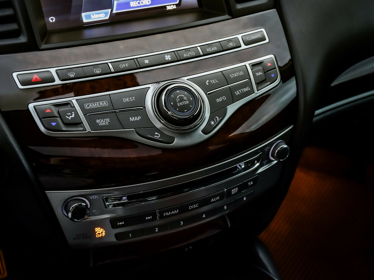 Infiniti QX60 с пробегом — 2014 год. Фото: #19