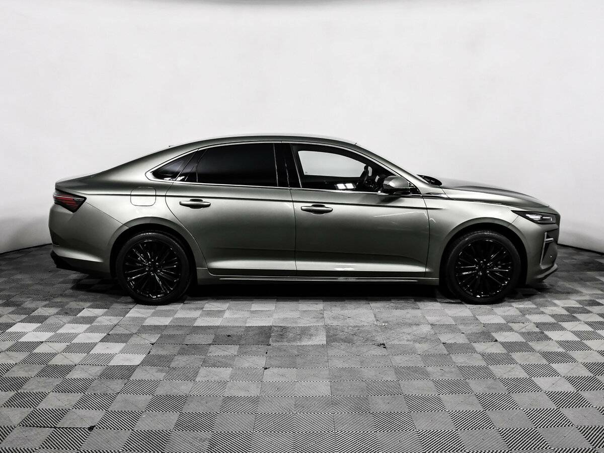 Geely Preface с пробегом — 2024 год. Фото: #3