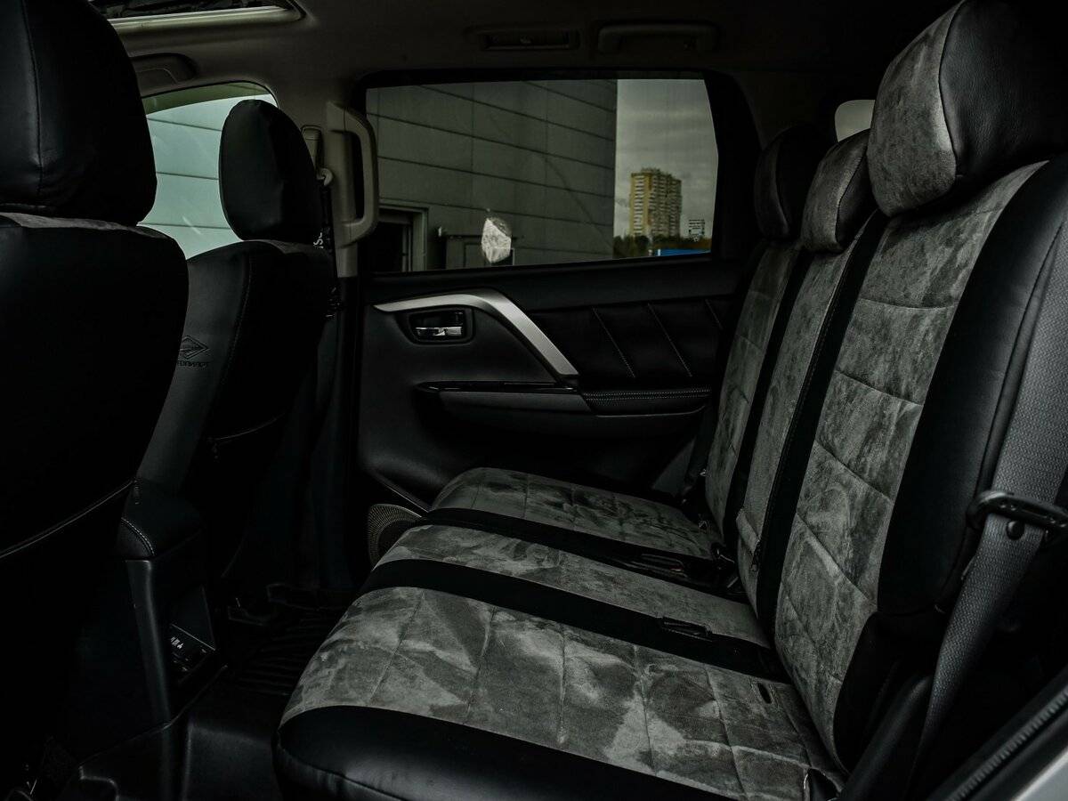 Mitsubishi Montero Sport с пробегом — 2022 год. Фото: #11