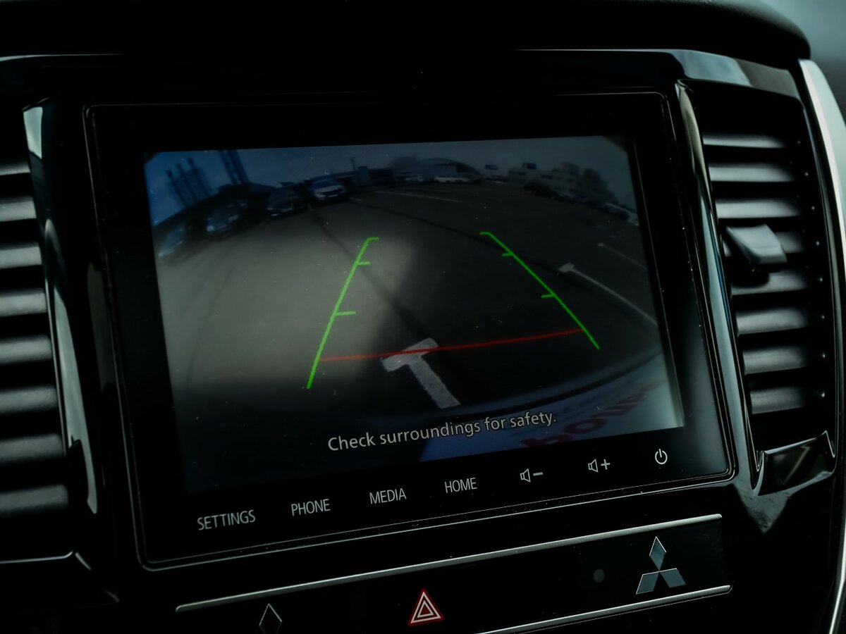 Mitsubishi Montero Sport с пробегом — 2022 год. Фото: #18