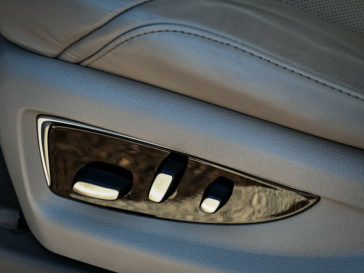 Cadillac Escalade с пробегом — 2018 год. Фото: #20