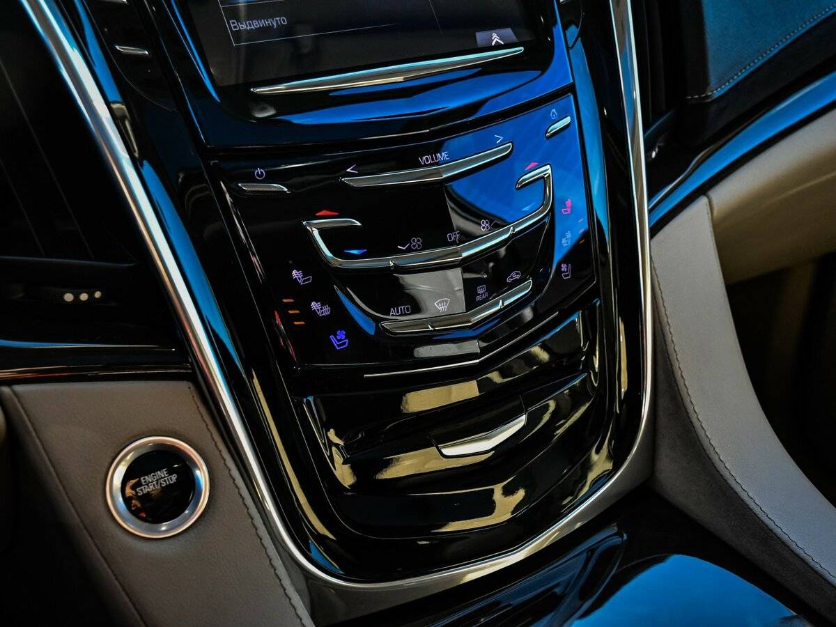 Cadillac Escalade с пробегом — 2018 год. Фото: #22