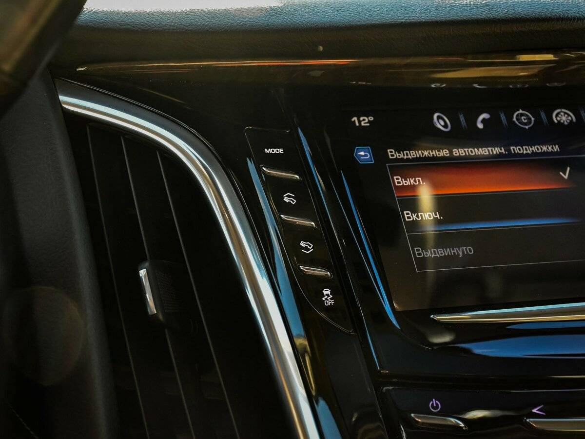 Cadillac Escalade с пробегом — 2018 год. Фото: #24