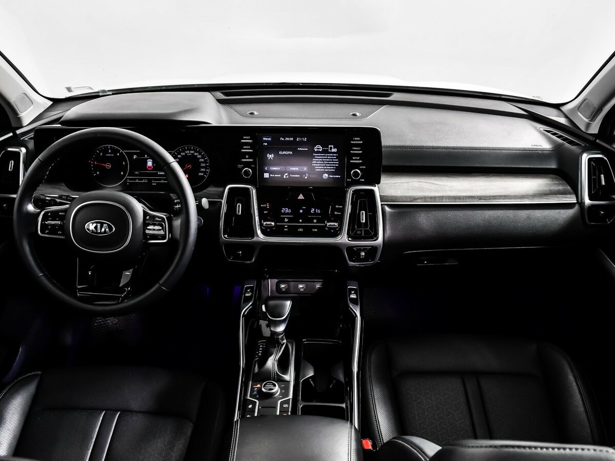 Kia Sorento с пробегом — 2020 год. Фото: #8