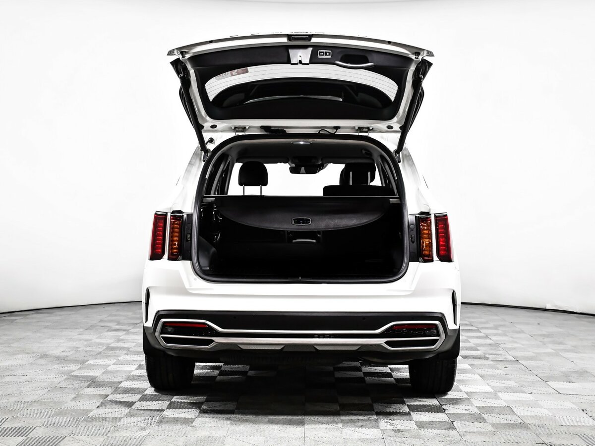 Kia Sorento с пробегом — 2020 год. Фото: #12