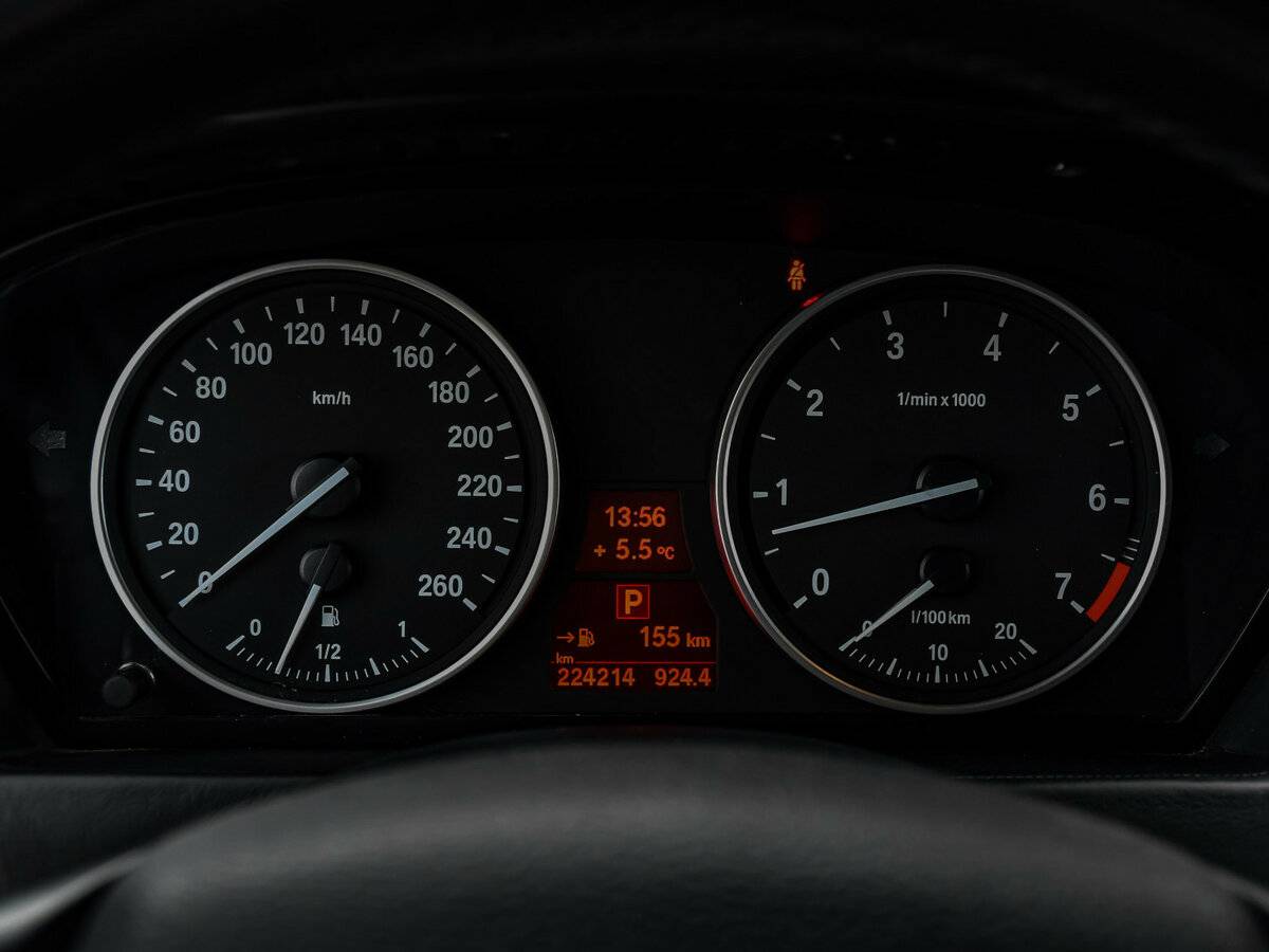 BMW X5 с пробегом — 2009 год. Фото: #9