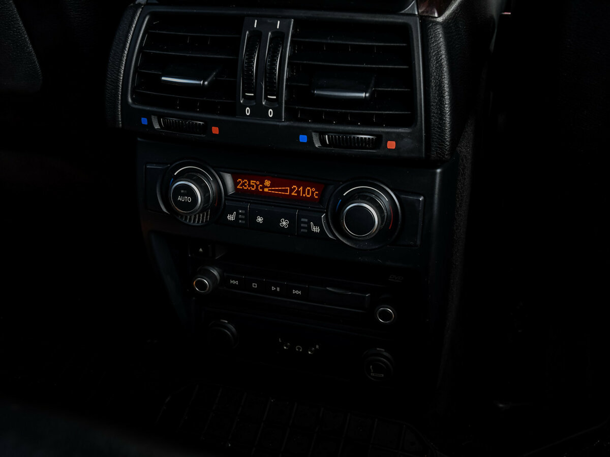 BMW X5 с пробегом — 2009 год. Фото: #12