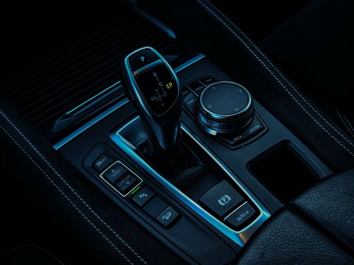 BMW X6 с пробегом — 2017 год. Фото: #16