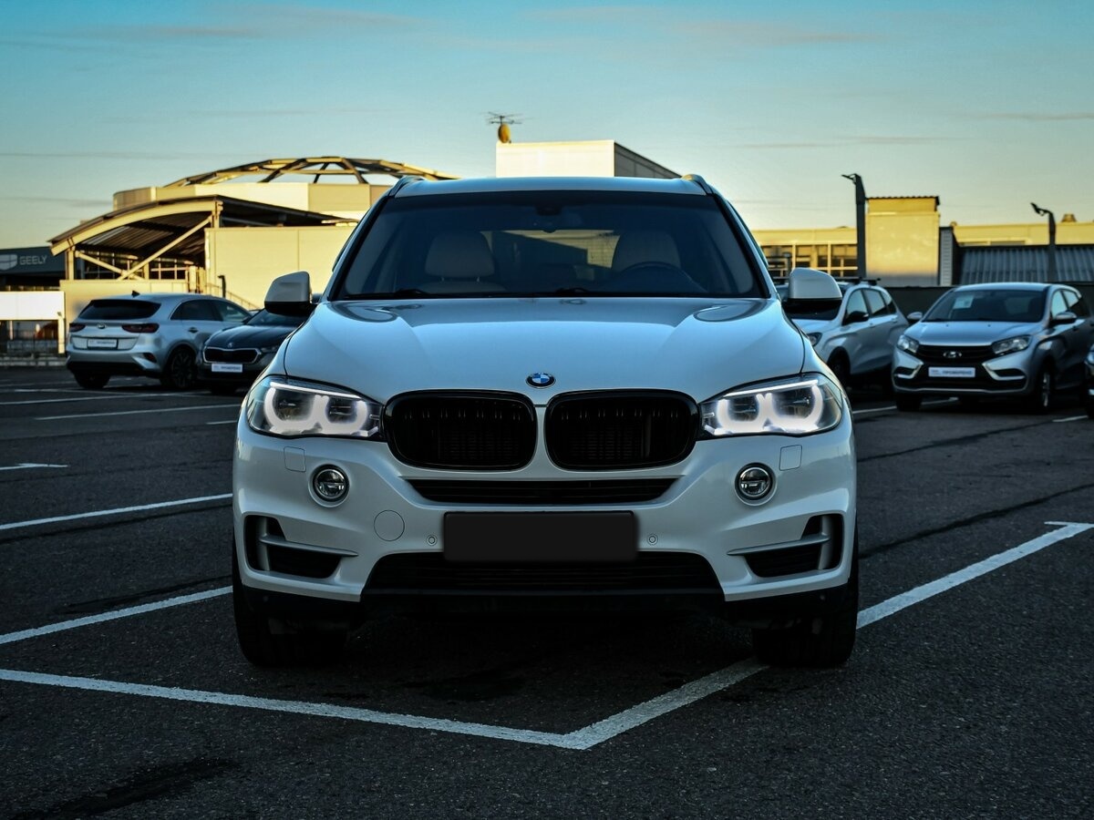 BMW X5 с пробегом — 2017 год. Фото: #1