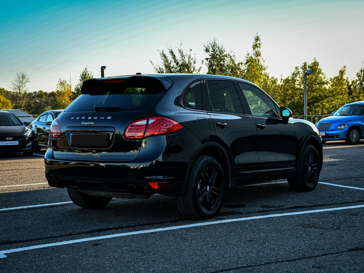 Porsche Cayenne с пробегом — 2011 год. Фото: #4