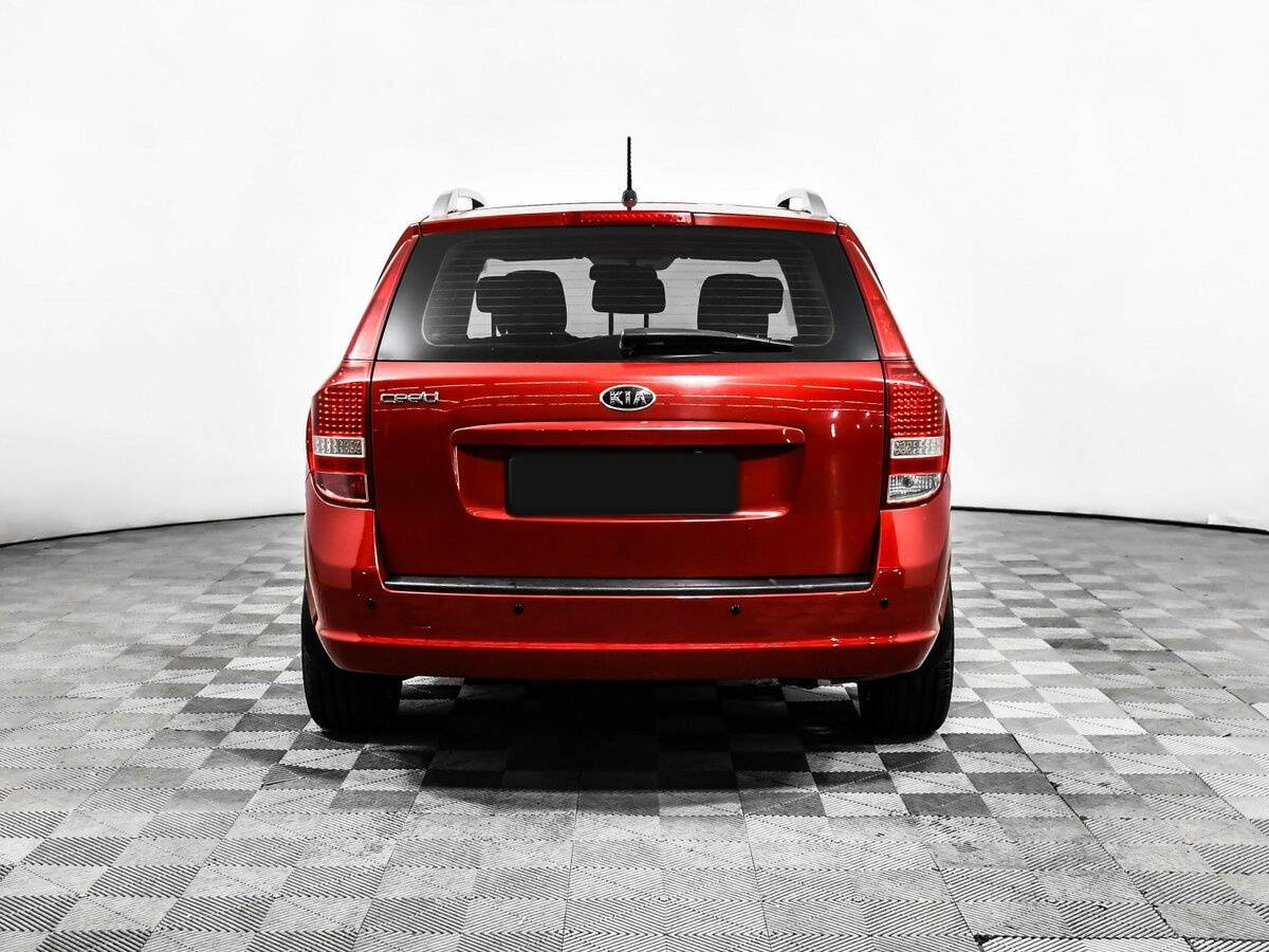 Kia Ceed с пробегом — 2011 год. Фото: #4