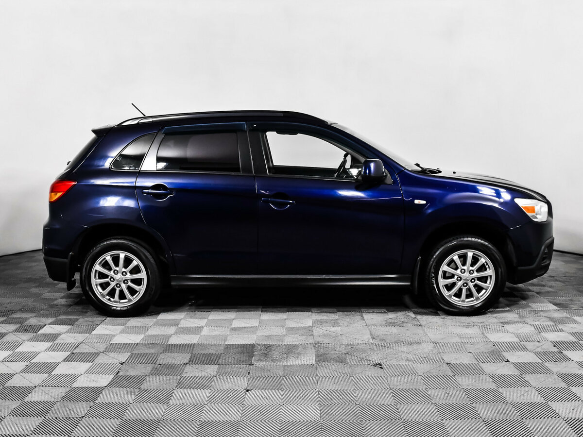Mitsubishi ASX с пробегом — 2011 год. Фото: #3