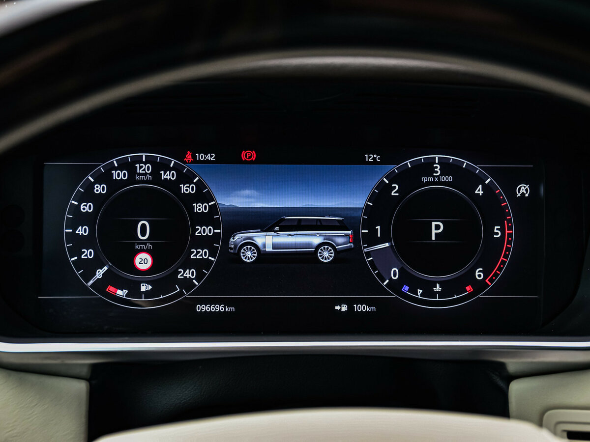 Land Rover Range Rover с пробегом — 2019 год. Фото: #9