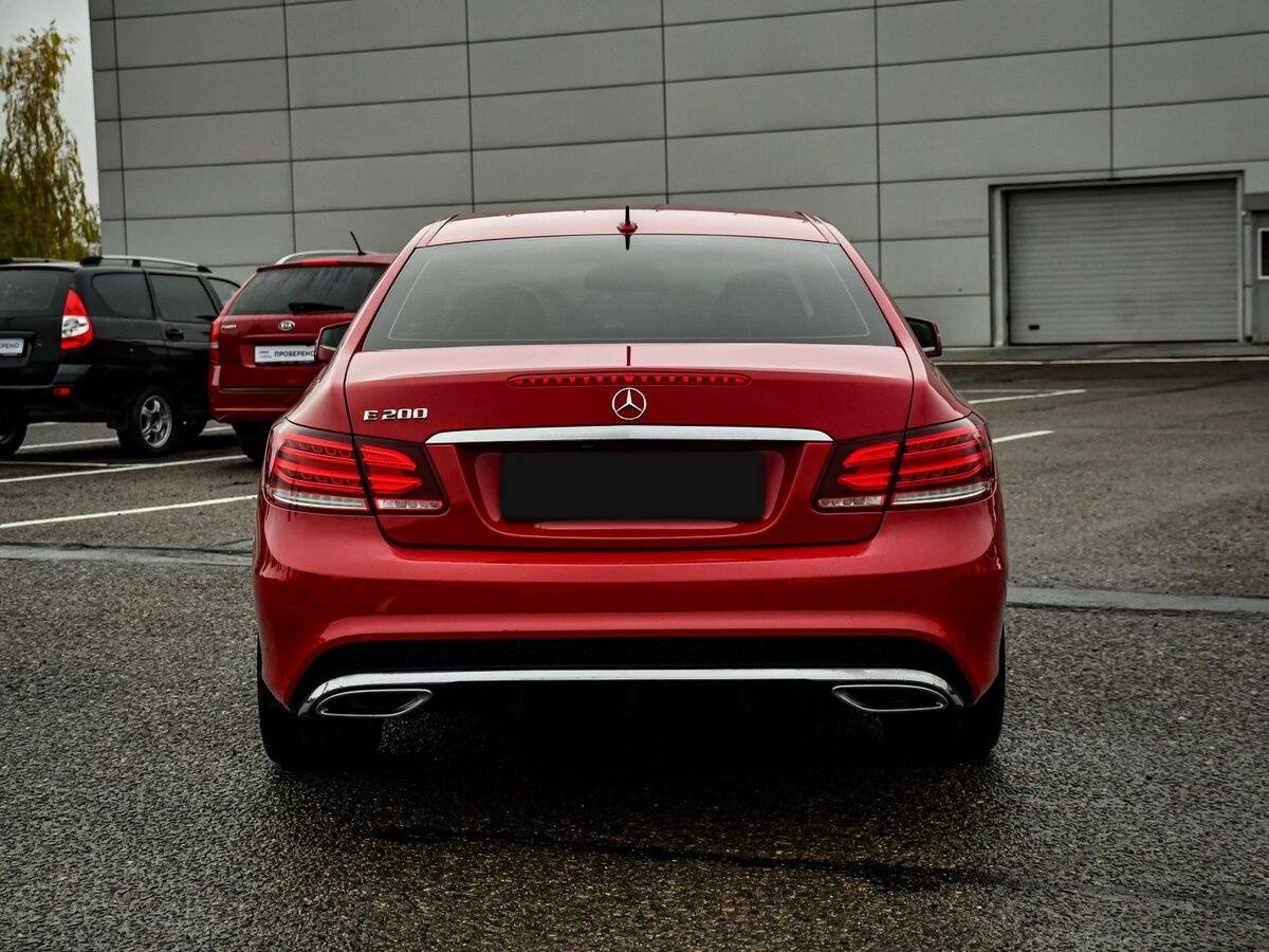 Mercedes-Benz E-Класс с пробегом — 2015 год. Фото: #5