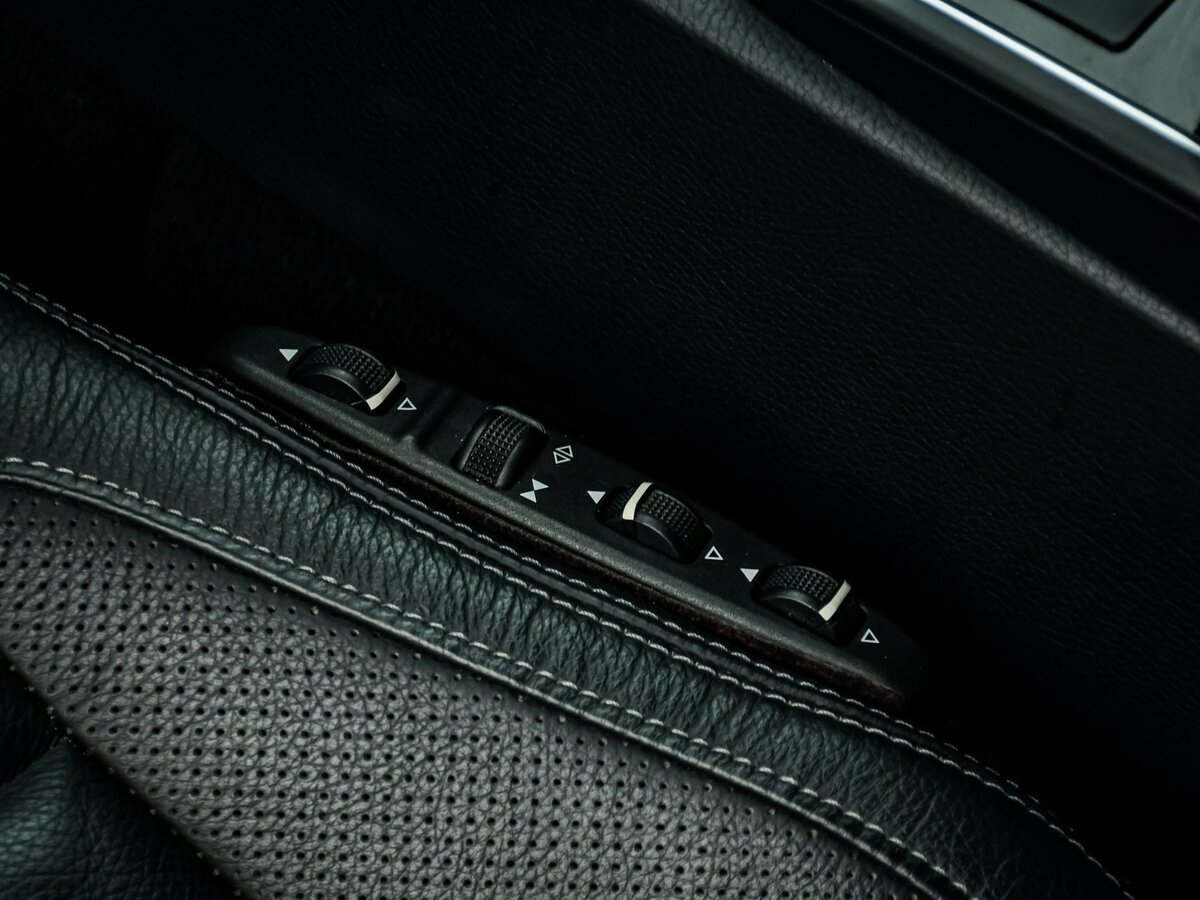 Mercedes-Benz E-Класс с пробегом — 2015 год. Фото: #14