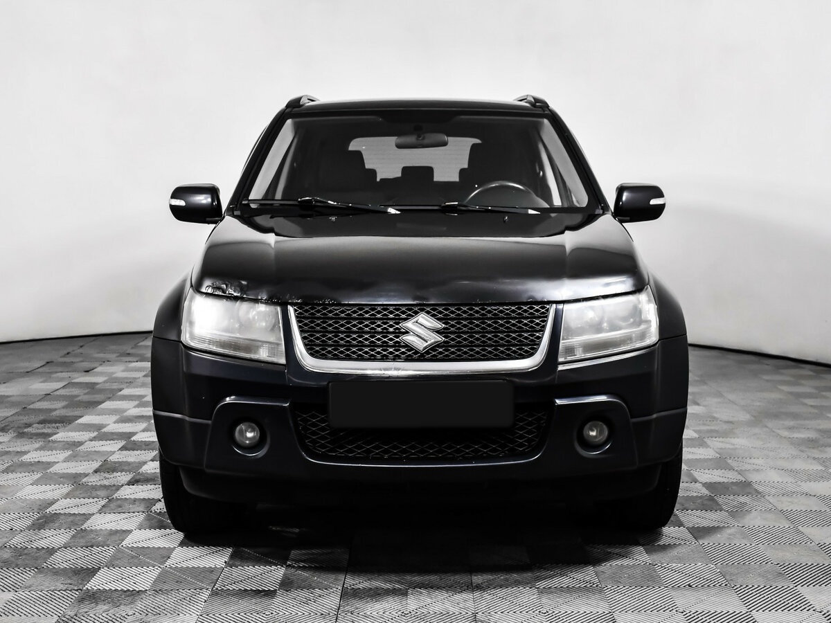 Suzuki Grand Vitara с пробегом — 2010 год. Фото: #1