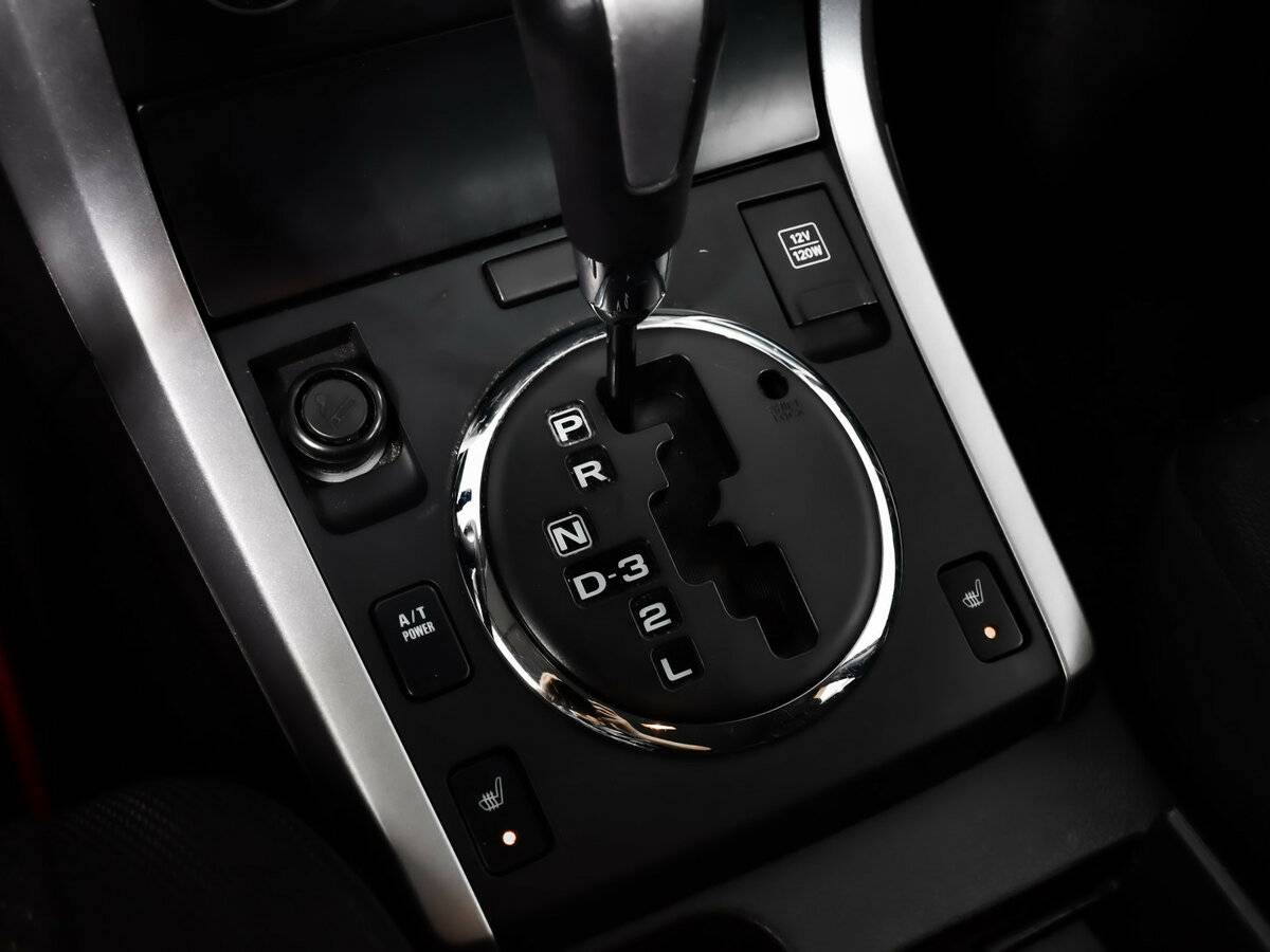 Suzuki Grand Vitara с пробегом — 2010 год. Фото: #13