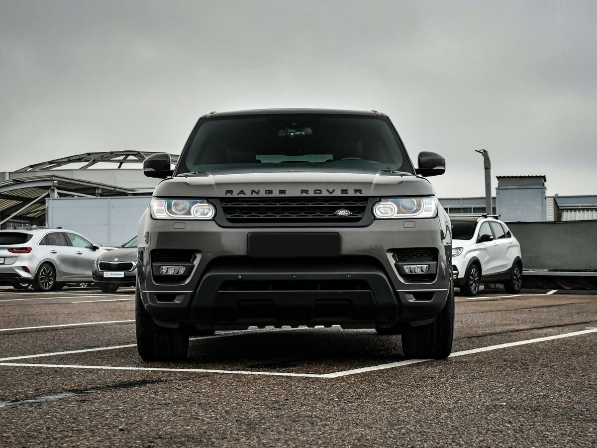 Land Rover Range Rover Sport с пробегом — 2016 год. Фото: #1