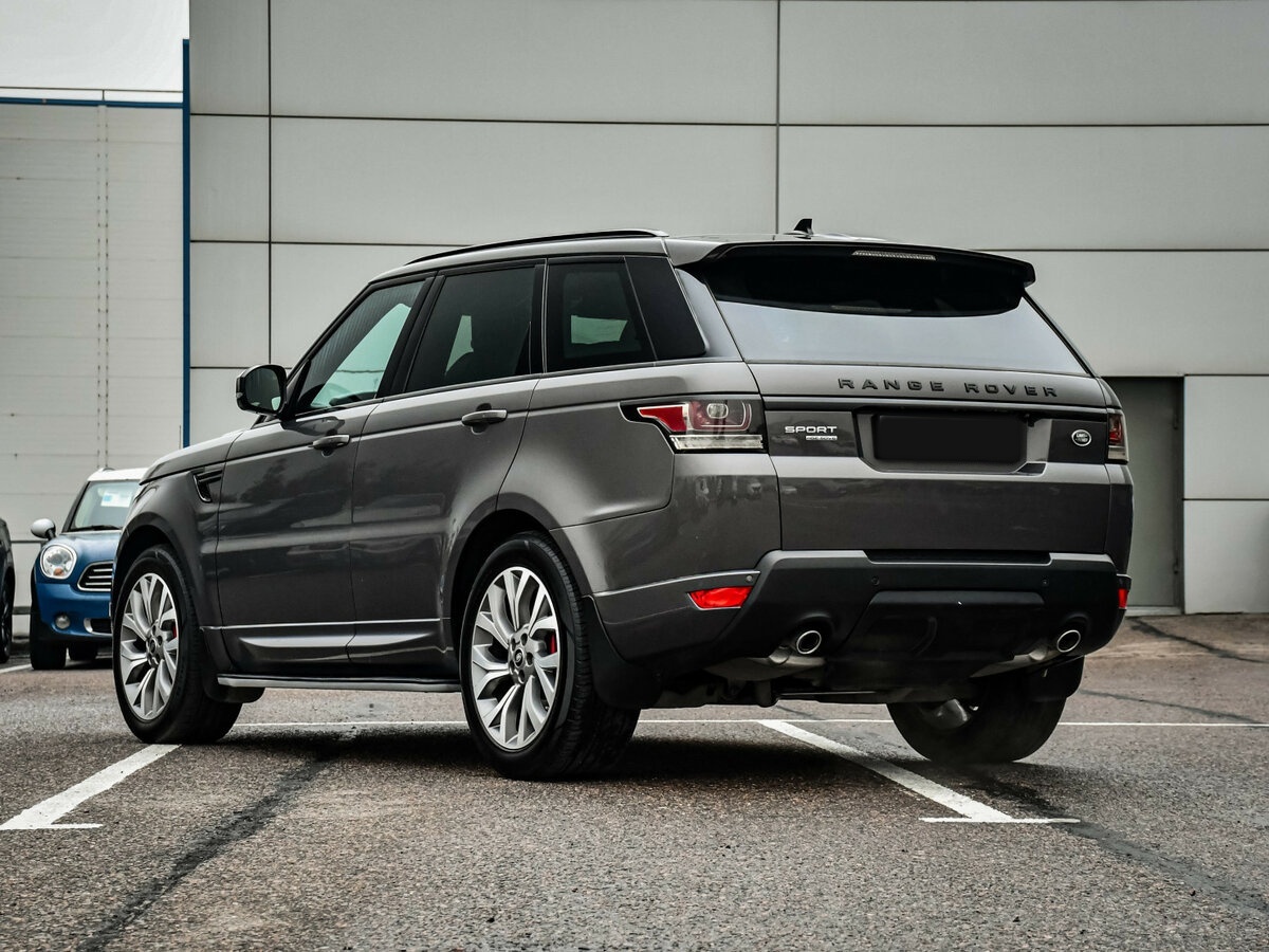 Land Rover Range Rover Sport с пробегом — 2016 год. Фото: #6