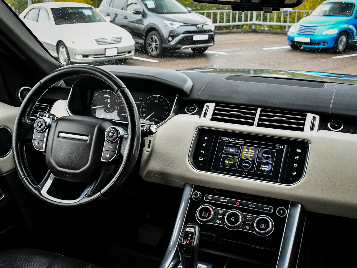 Land Rover Range Rover Sport с пробегом — 2016 год. Фото: #8