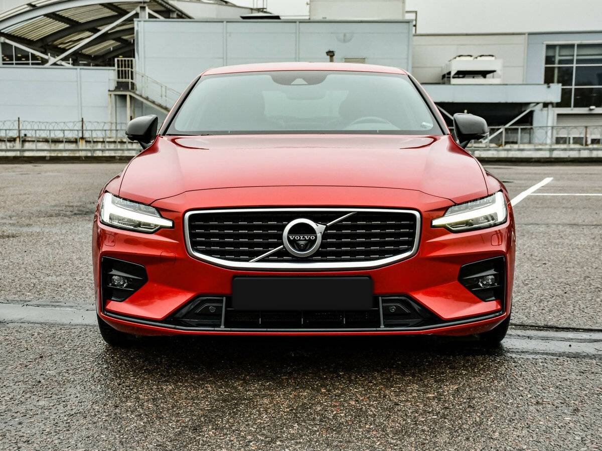 Volvo S60 с пробегом — 2019 год. Фото: #1