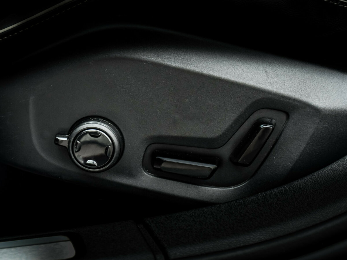 Volvo S60 с пробегом — 2019 год. Фото: #14