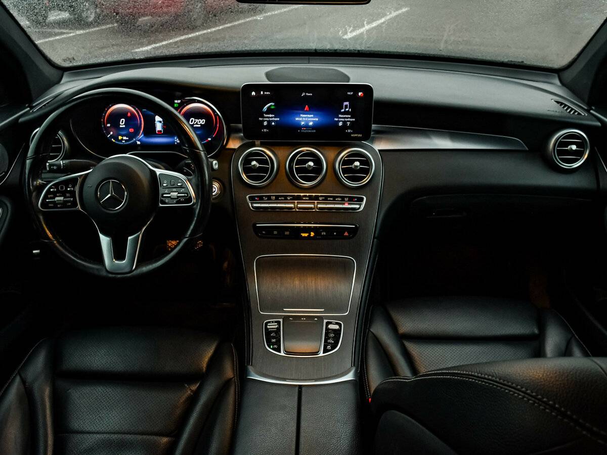 Mercedes-Benz GLC Coupe с пробегом — 2019 год. Фото: #12