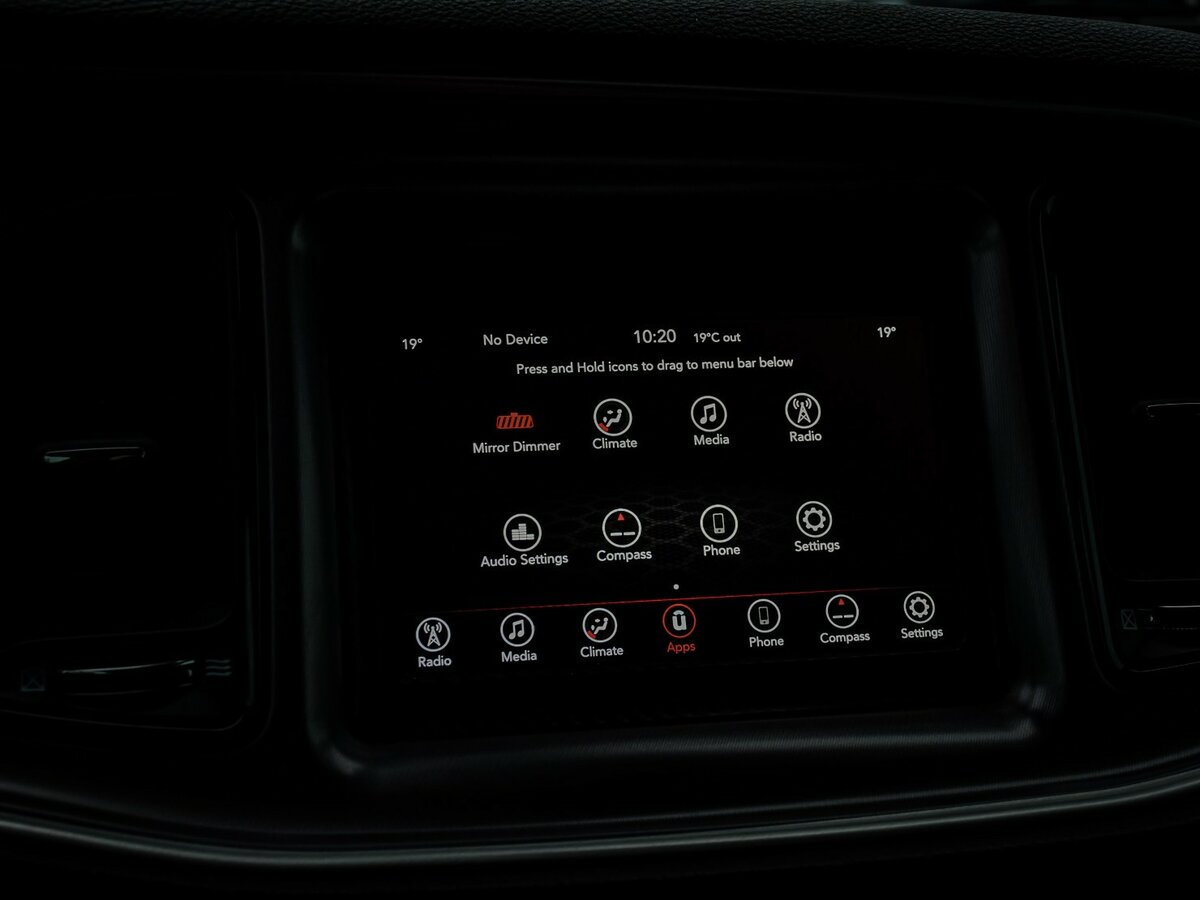 Dodge Challenger с пробегом — 2020 год. Фото: #17