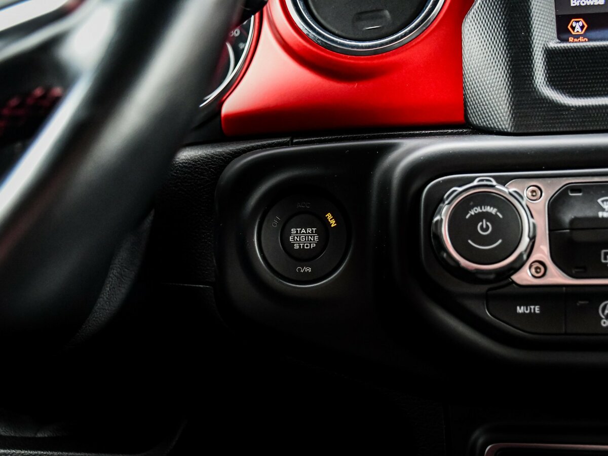 Jeep Wrangler с пробегом — 2021 год. Фото: #15