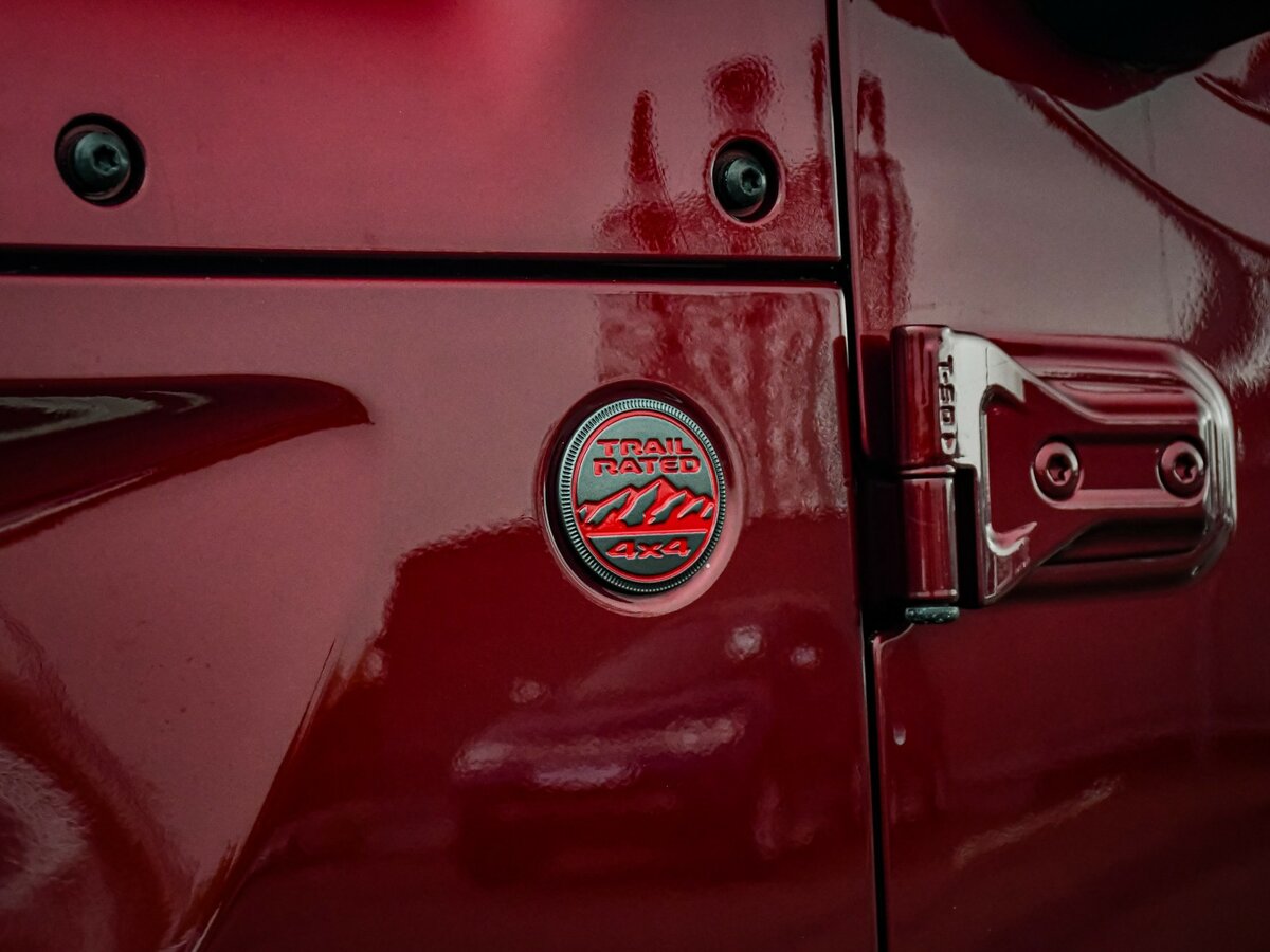 Jeep Wrangler с пробегом — 2021 год. Фото: #17