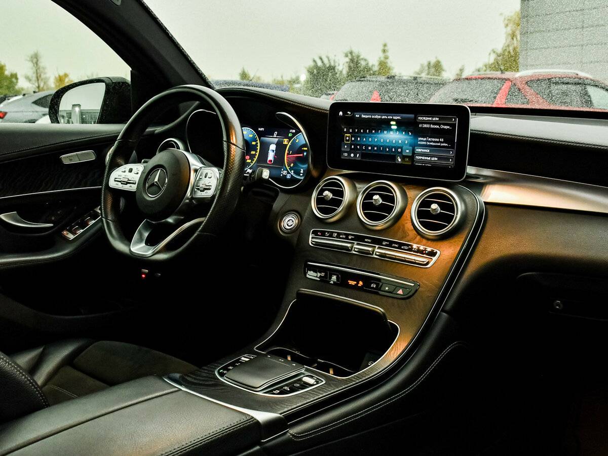 Mercedes-Benz GLC Coupe с пробегом — 2019 год. Фото: #8