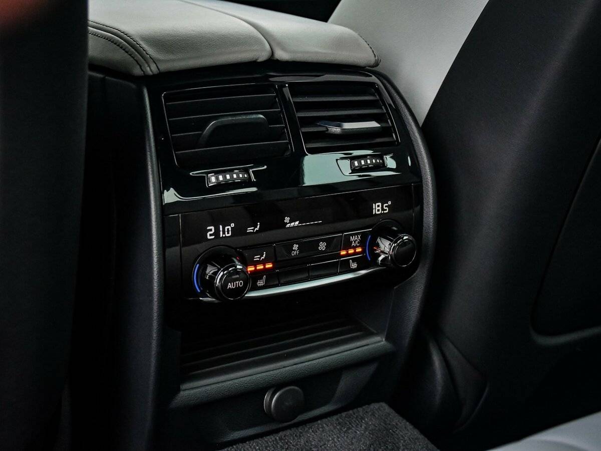 BMW M5 с пробегом — 2018 год. Фото: #12