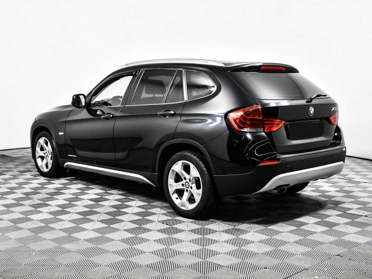 BMW X1 с пробегом — 2010 год. Фото: #5