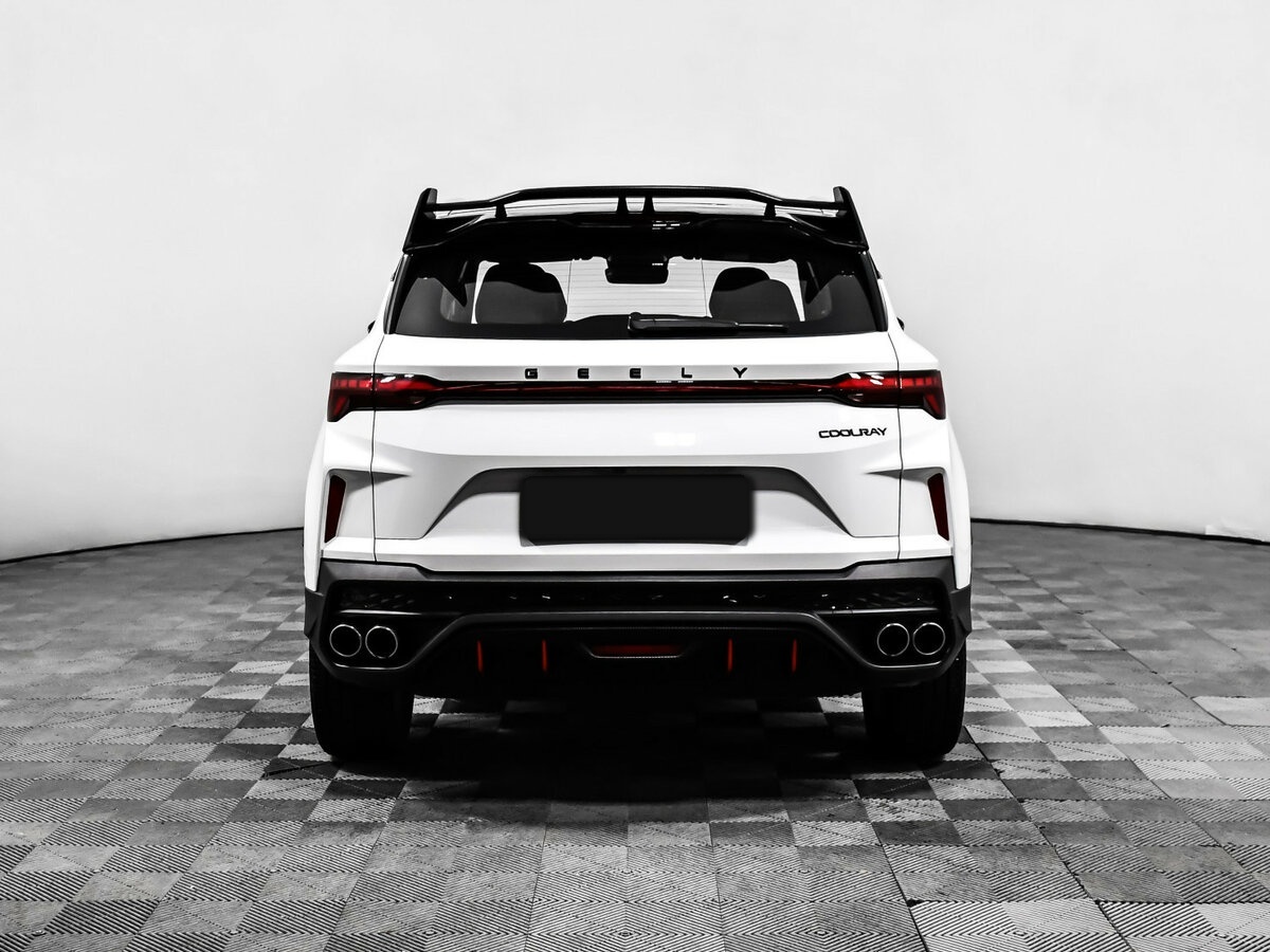 Geely Coolray с пробегом — 2024 год. Фото: #5