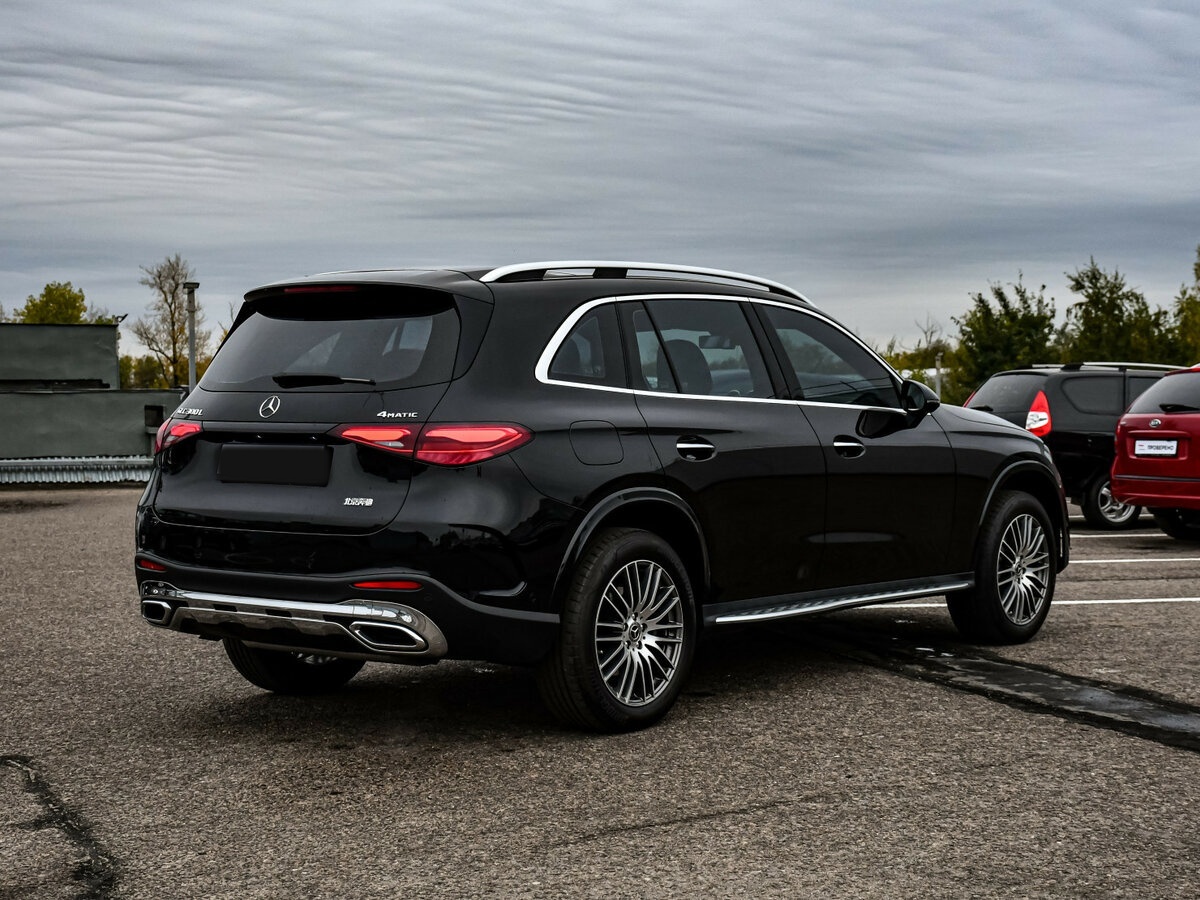 Mercedes-Benz GLC с пробегом — 2023 год. Фото: #4