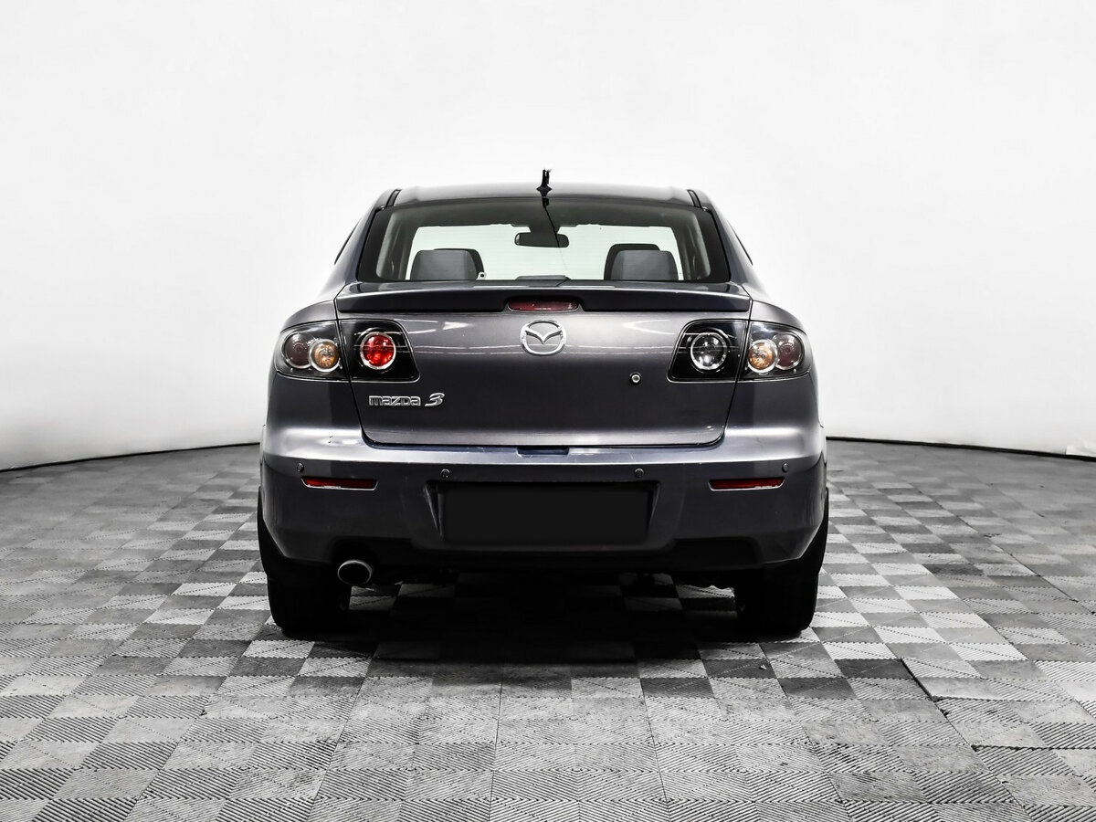 Mazda 3 с пробегом — 2007 год. Фото: #4