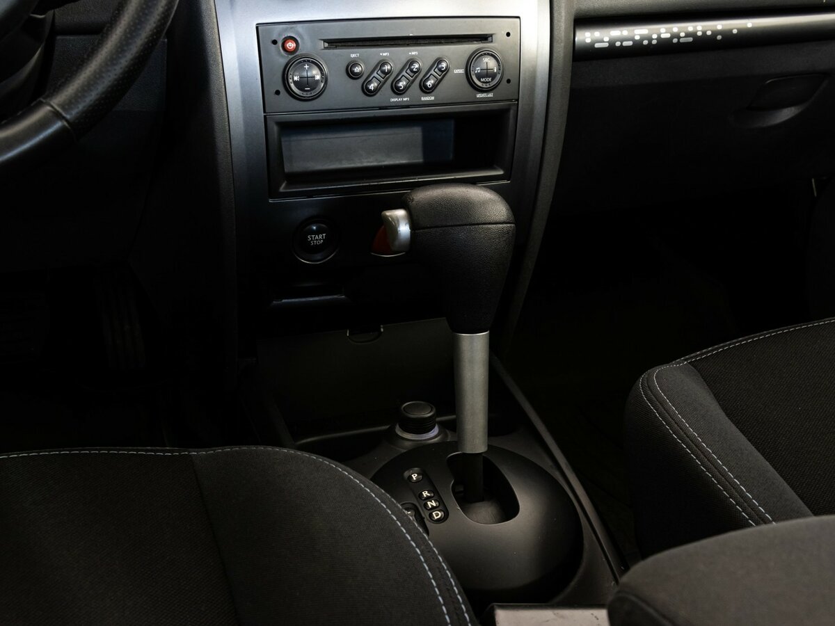 Renault Megane с пробегом — 2008 год. Фото: #8