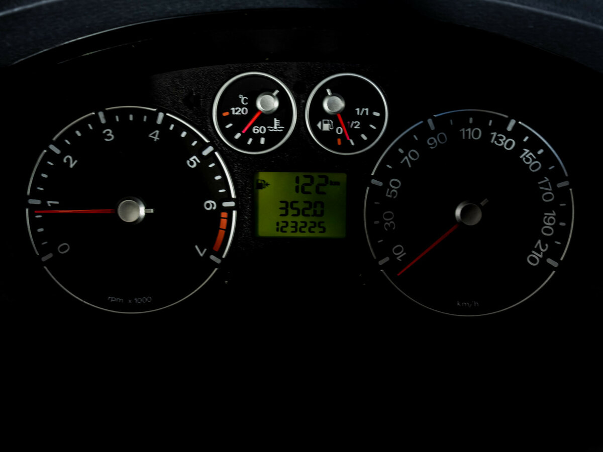 Ford Fusion с пробегом — 2008 год. Фото: #12