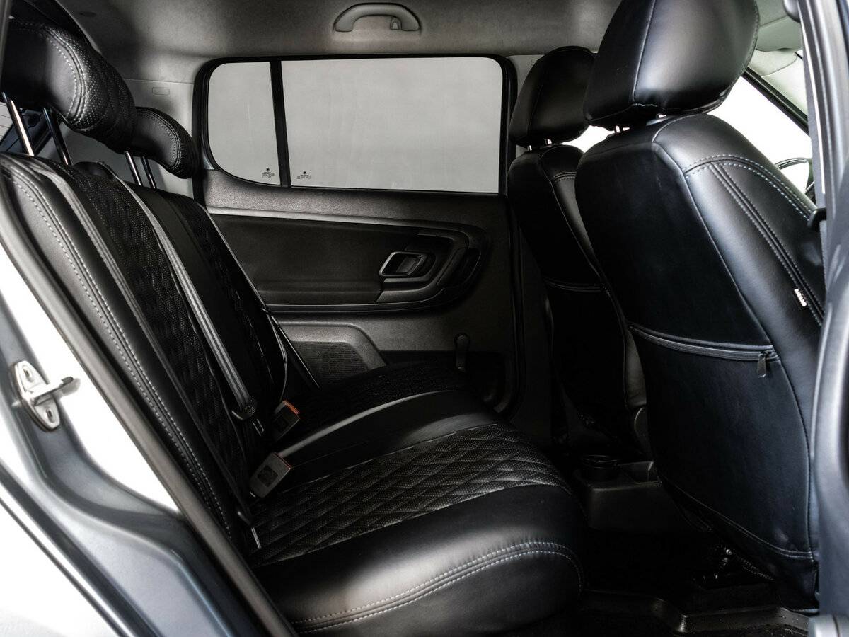 Skoda Fabia с пробегом — 2013 год. Фото: #14