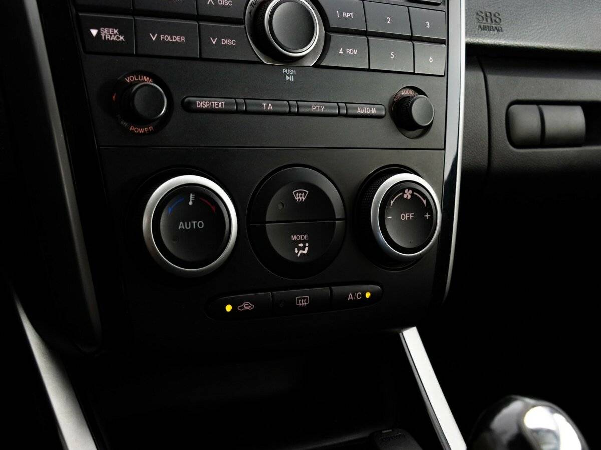 Mazda CX-7 с пробегом — 2011 год. Фото: #10