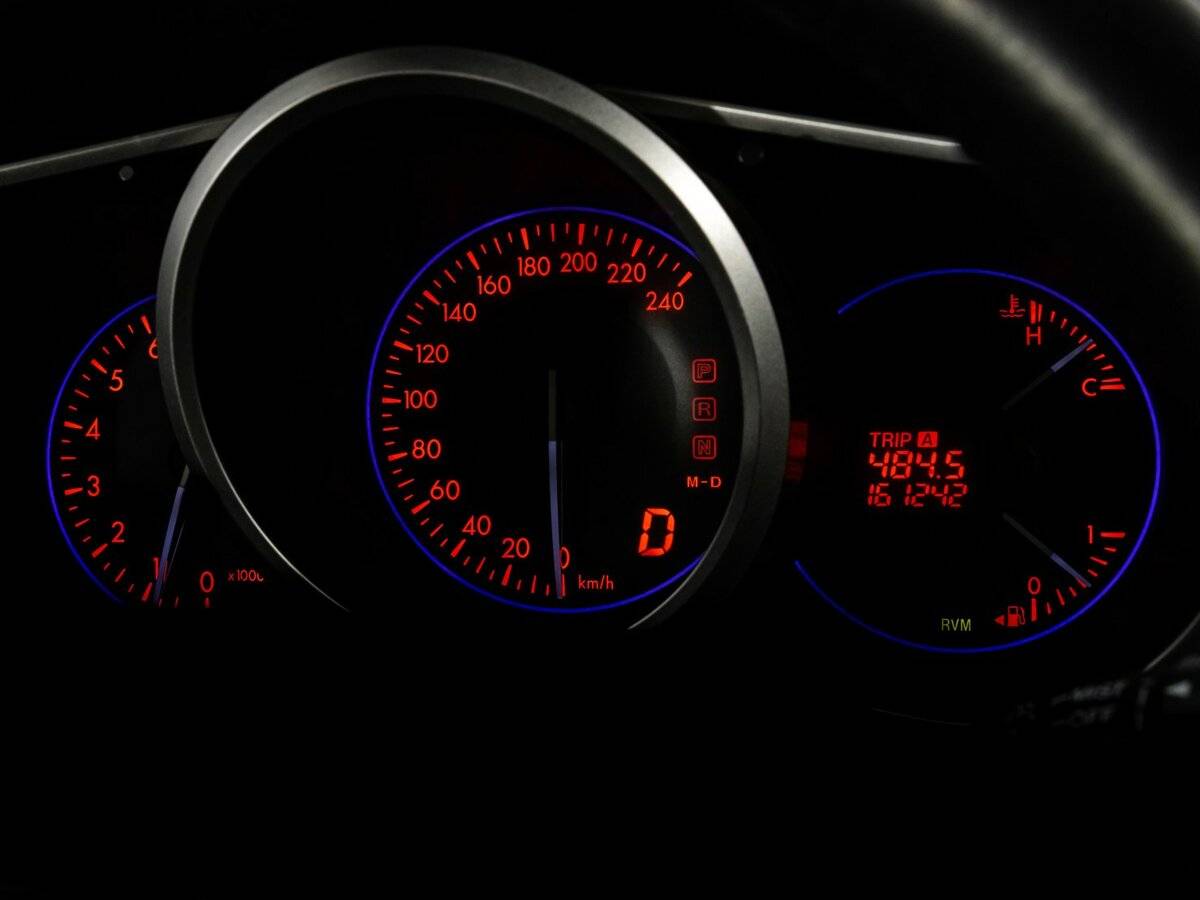 Mazda CX-7 с пробегом — 2011 год. Фото: #15