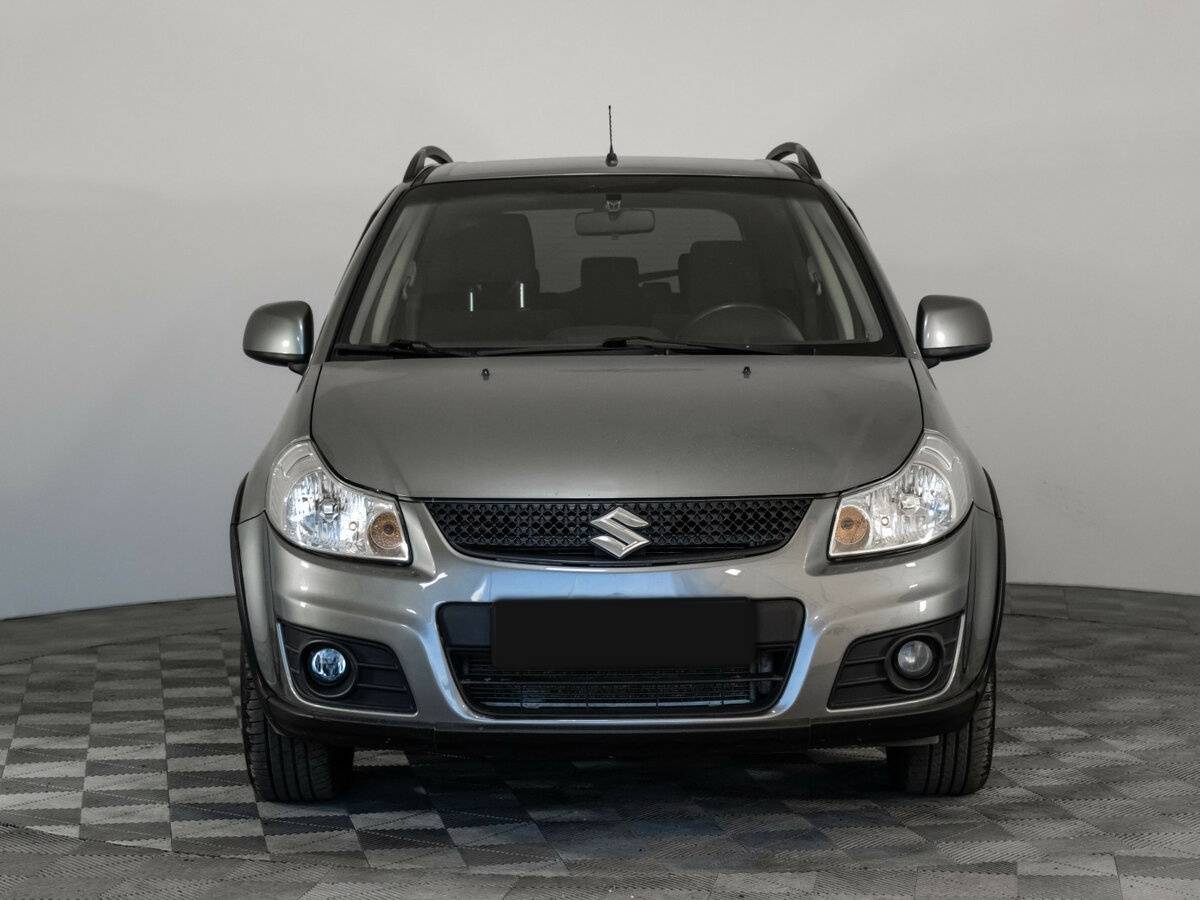 Suzuki SX4 с пробегом — 2011 год. Фото: #1