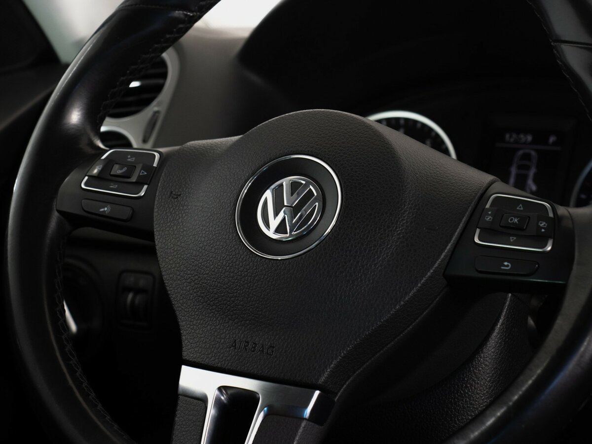 Volkswagen Tiguan с пробегом — 2010 год. Фото: #7