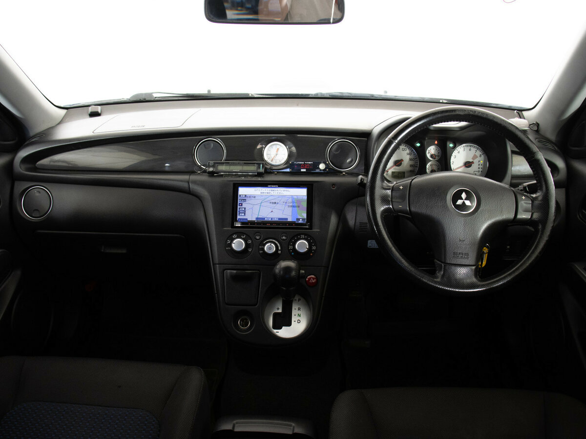 Mitsubishi Airtrek с пробегом — 2004 год. Фото: #6