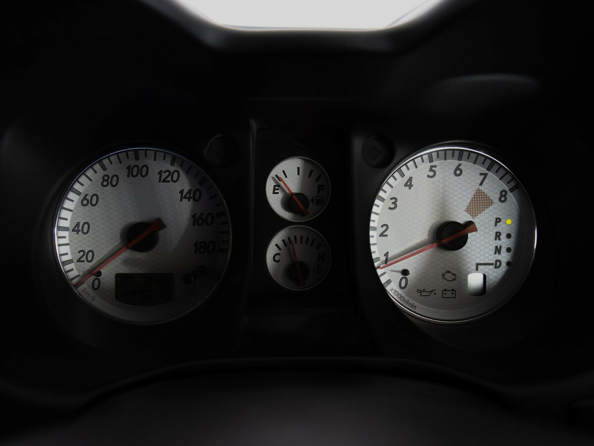 Mitsubishi Airtrek с пробегом — 2004 год. Фото: #7