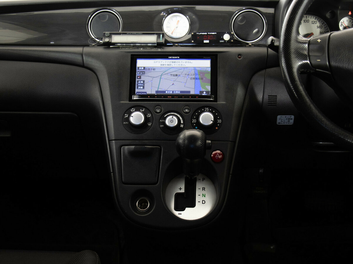 Mitsubishi Airtrek с пробегом — 2004 год. Фото: #8